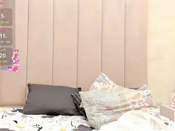 Stripchat Sex Cam of AnnyCampbell