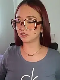 Stripchat Sex Cam of annbones_ch