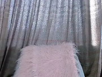Stripchat Adult Webcam of mia_rousse_vc