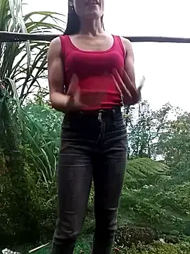 Stripchat Live Sex Cam of doggy-00