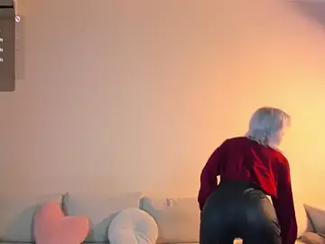 Stripchat Live Sex of GoldenLenarz