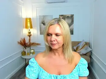 Stripchat Free Porn Cam of AgathaKlouin