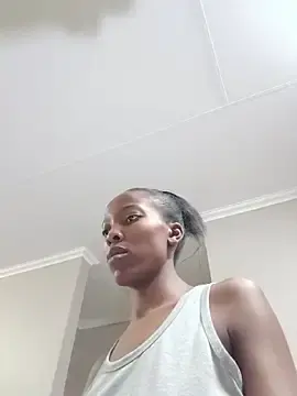 Stripchat Free Porn Cam of MsParisSmith