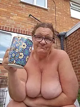 Stripchat Live Porn of MissQueenBeex