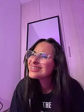 Stripchat Sex Chat of annie__thompson