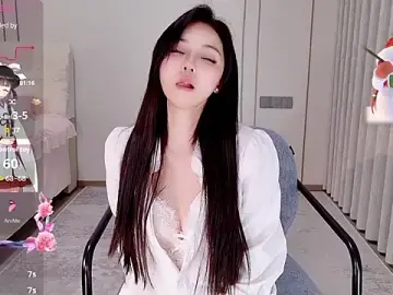 Stripchat Free Live Porn of Bella-ox