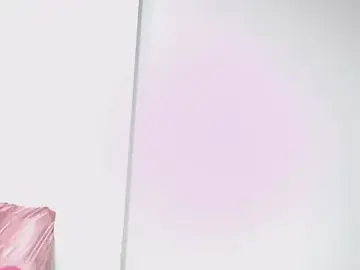 Stripchat Free Live Porn of mailyn_gold