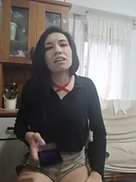 Stripchat Free Live Porn of Agusmartinez22