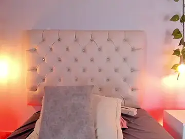 Stripchat Live Sex Cam of Amy_Parkker
