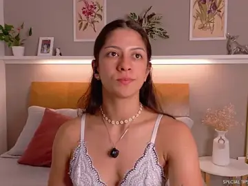 Stripchat Watch Live Sex Cams of sarah_rayy