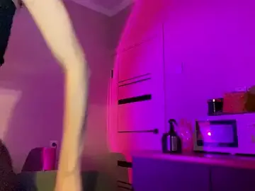 Stripchat Free Porn Cam of CarolynHale