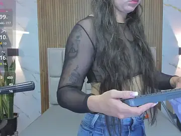 Stripchat Adult Webcam of SckarletBloom