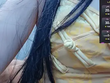 Stripchat Best live sex cam show of August_cat