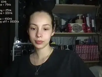 Stripchat Sex Cam of Yuna5343
