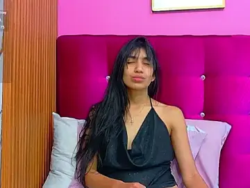 Stripchat Adult Video Chat of littlee_emilyy_