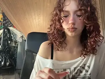Stripchat Free Porn Cam of PiseSpacy