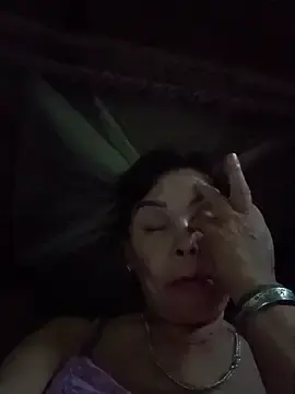 Stripchat Nude Webcam of Kiki_sexyy