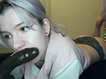 Stripchat Live Sex Cam of cruellagoth666