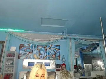 Stripchat Watch Live Sex Cams of ADRIANNA_FOX