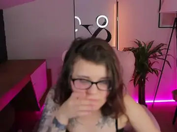 Stripchat Free Porn Cam of Ariell_Mini