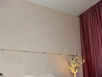 Stripchat Sex Cam of Erika_Carpenter