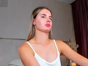 Stripchat Adult Webcam of Erika_Carpenter