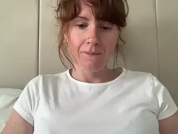 Stripchat Sex Chat of redheadrosie69