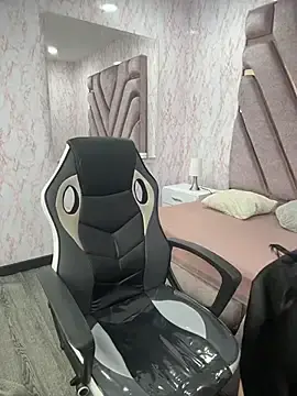 Stripchat Sex Cam of Golden_Soul_