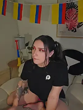 Stripchat Nude Webcam of ColibriBlack