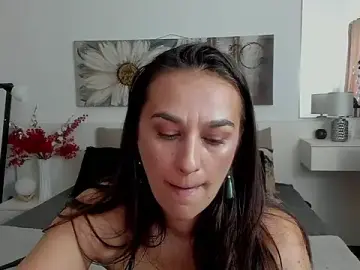 Stripchat Sex Cam of JoyCasidy