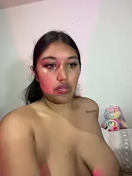 Stripchat Free Porn Cam of SharaRous