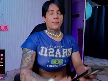 Stripchat Free Porn Cam of ZhoeStrong