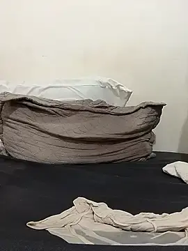 Stripchat Free Porn Cam of florecita_69