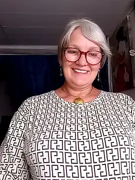 Stripchat Free Live Porn of irinamaux