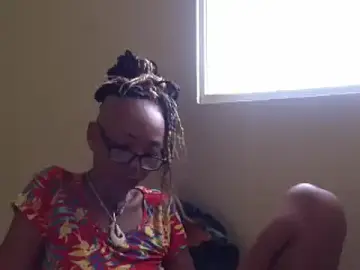 Stripchat Live Porn of Ladyzee25