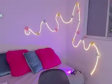 Stripchat Free Live Porn of cloe_25