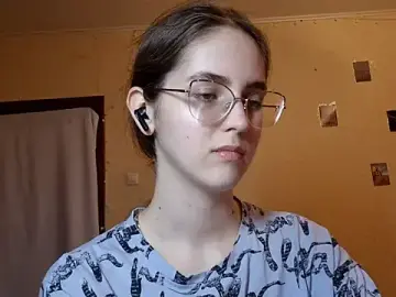 Stripchat Live Porn of Katelemon