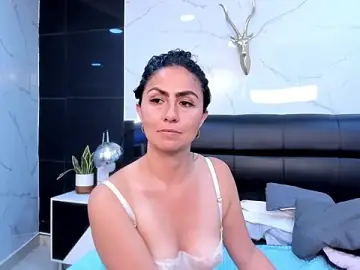 Stripchat Best live sex cam show of Scarrlet_Fox