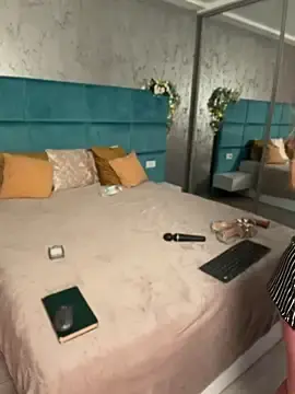 Stripchat Sex Cam of LunaAlya