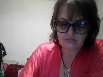 Stripchat Adult Webcam of ErikaXShine