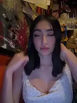 Stripchat Sex Cam of Maddy_Jones
