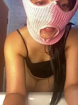Stripchat Live Sex of Rabab_Queen