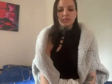 Stripchat Nude Webcam of Sarahthegreatest
