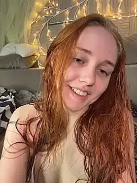Stripchat Sex Cam of PollyVinice