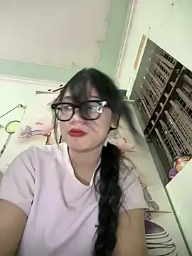 Stripchat Watch Live Sex Cams of Emmiuuuu03