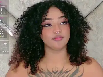 Stripchat Live Sex Cam of Cristal-Jonnes