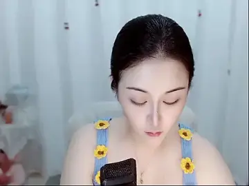 Stripchat Live Sex Cam of Amy-cnbaby