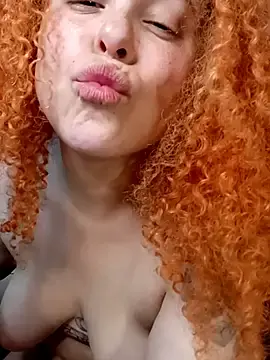 Stripchat Watch Live Sex Cams of Alaska_colors7