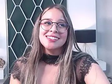 Stripchat Watch Live Sex Cams of SunnyLuxxx