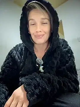 Stripchat Live Sex of MARILYNMADELENAKOVANOVA
